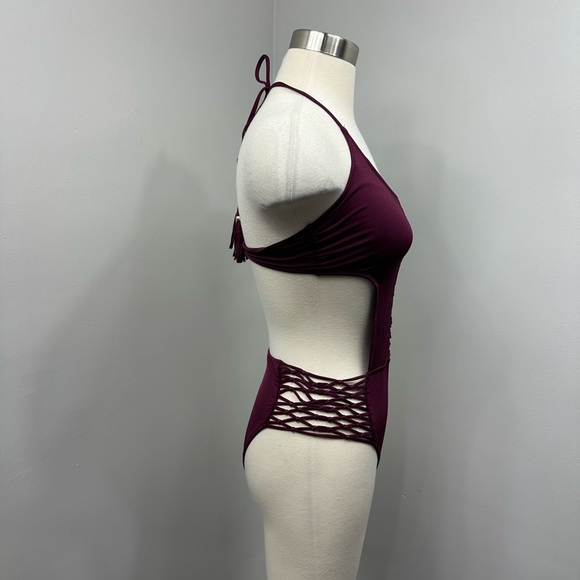 Abercrombie‎ Plum Monokini - Picture 9 of 11
